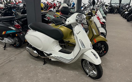 Neufahrzeug Vespa Primavera 125 S - Bild 1