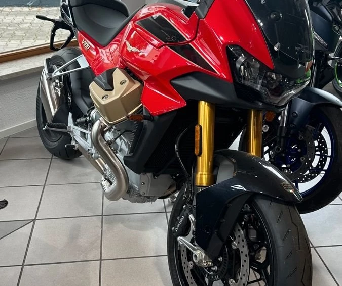 Angebot Moto Guzzi V100 Mandello Bild 1: Angebot Moto Guzzi V100 Mandello