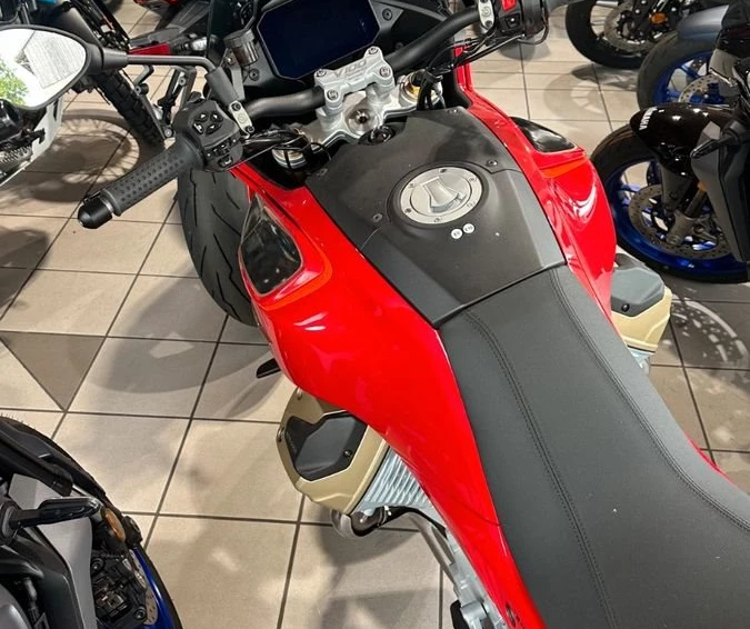 Angebot Moto Guzzi V100 Mandello Bild 4: Angebot Moto Guzzi V100 Mandello