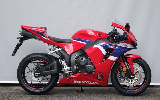 Neufahrzeug Honda CBR600RR - Bild 11 Neufahrzeug Honda CBR600RR - Bild 11