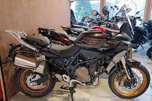 Angebot QJ Motor SRT 700 SX