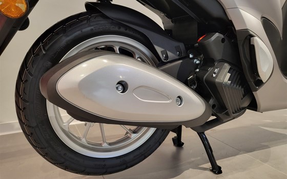 Neufahrzeug Honda SH Mode 125 - Bild 14