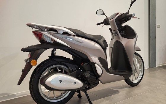 Neufahrzeug Honda SH Mode 125 - Bild 18