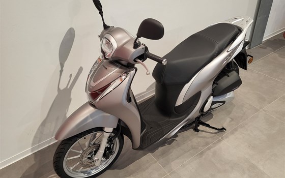 Neufahrzeug Honda SH Mode 125 - Bild 6
