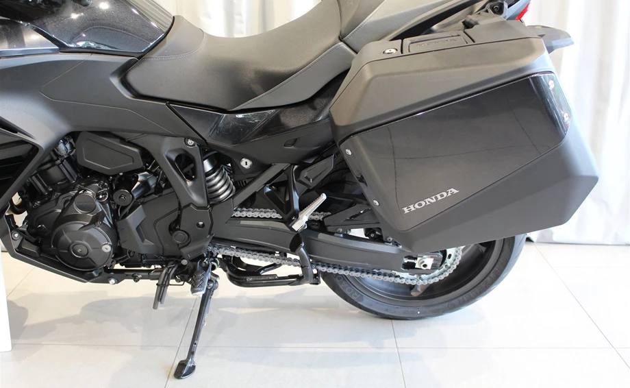 Offer Honda NT1100 DCT Electronic Suspension Bild 13: Offer Honda NT1100 DCT Electronic Suspension