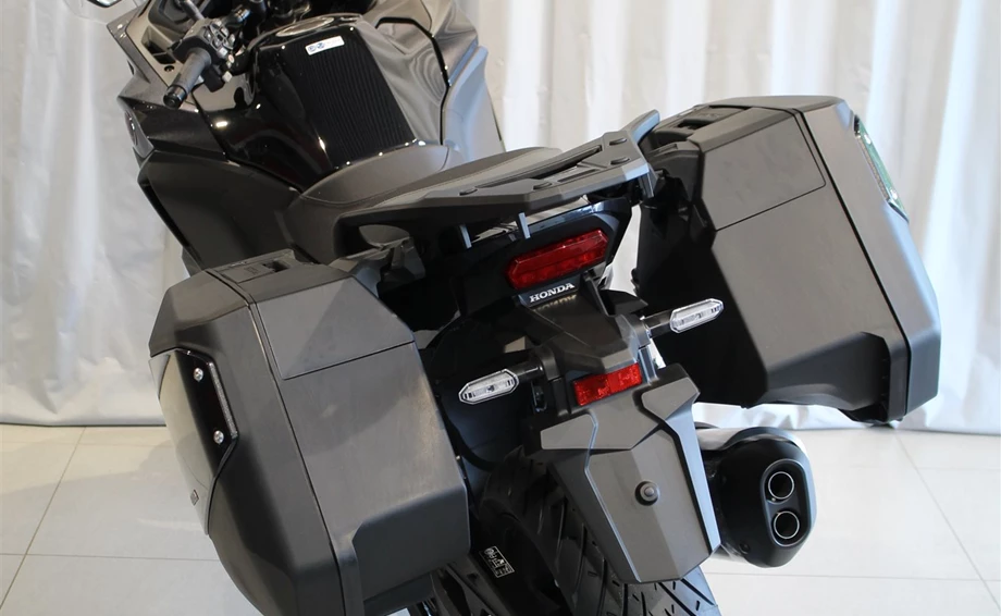 Offer Honda NT1100 DCT Electronic Suspension Bild 15: Offer Honda NT1100 DCT Electronic Suspension