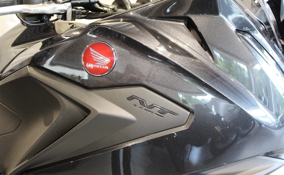 Offer Honda NT1100 DCT Electronic Suspension Bild 2: Offer Honda NT1100 DCT Electronic Suspension