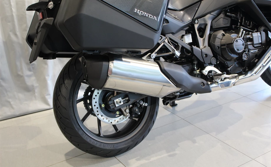 Offer Honda NT1100 DCT Electronic Suspension Bild 5: Offer Honda NT1100 DCT Electronic Suspension