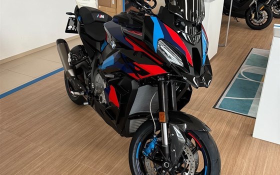 Gebrauchtmotorrad BMW M 1000 XR - Bild 4 Gebrauchtmotorrad BMW M 1000 XR - Bild 4