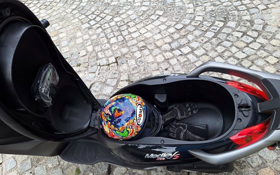 Gebrauchtmotorrad Piaggio Medley 125 S - Bild 7 Gebrauchtmotorrad Piaggio Medley 125 S - Bild 7