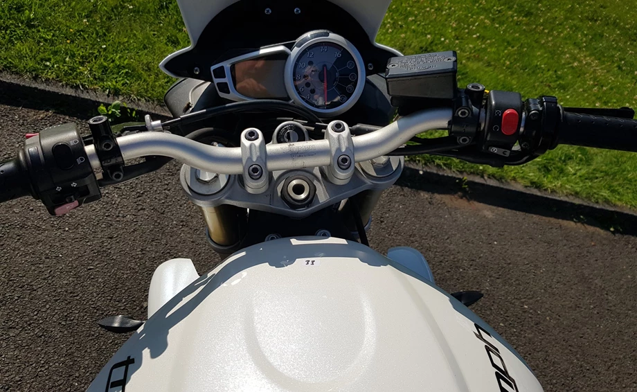 Angebot Triumph Street Triple Bild 3: Angebot Triumph Street Triple