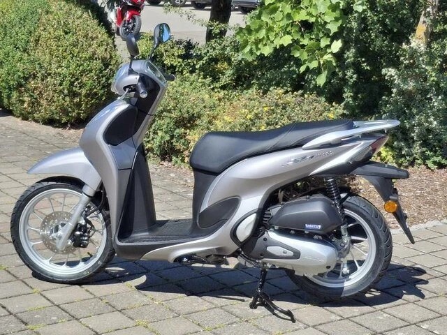 Offer Honda SH125 Bild 3: Offer Honda SH125