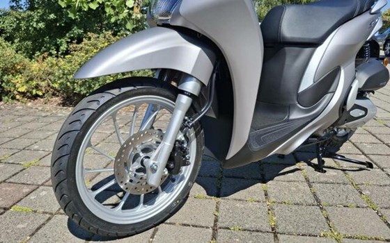 Neufahrzeug Honda SH125i - Bild 6