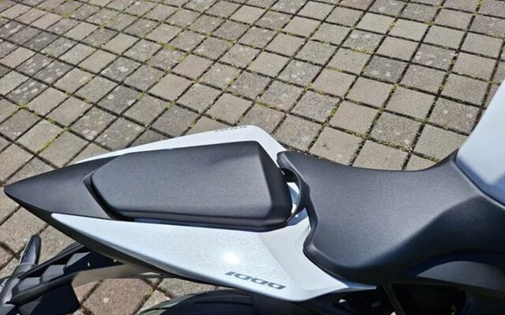 Neufahrzeug Honda CB1000 Hornet - Bild 10