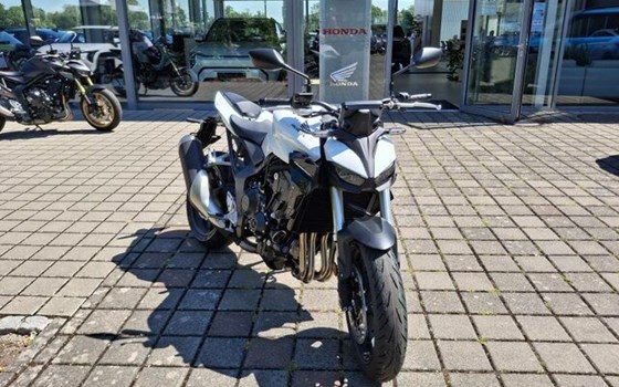 Neufahrzeug Honda CB1000 Hornet - Bild 12