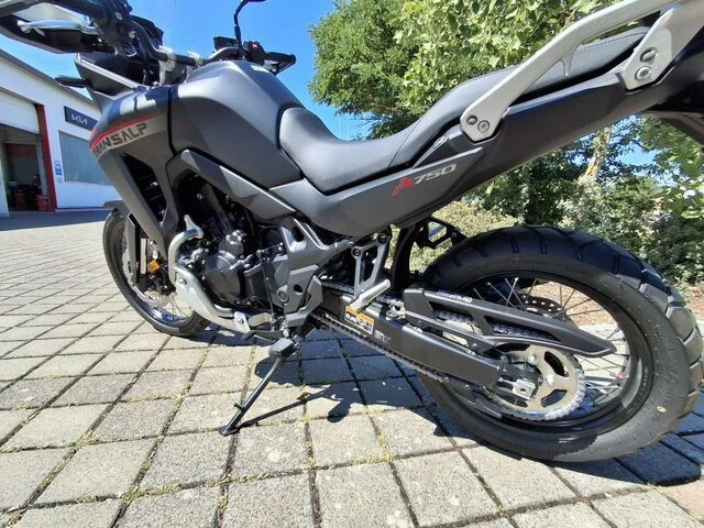 Offer Honda XL750 Transalp Bild 5: Offer Honda XL750 Transalp