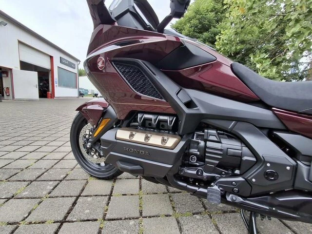 Offer Honda GL 1800 Goldwing Tour DCT Bild 6: Offer Honda GL 1800 Goldwing Tour DCT
