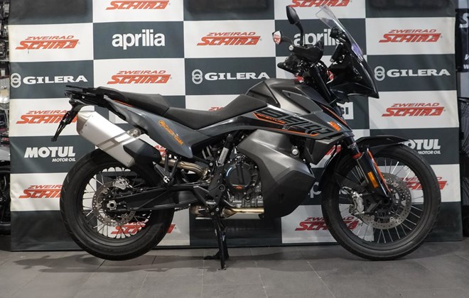 KTM 890 Adventure