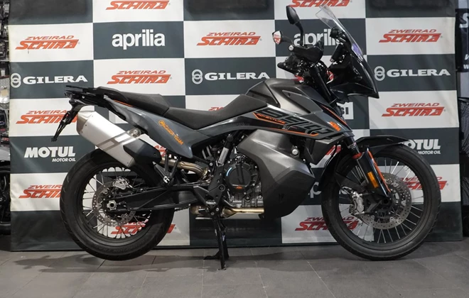 KTM 890 Adventure