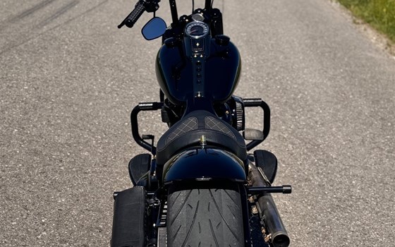 Gebrauchtmotorrad Harley-Davidson Fat Boy 30th Anniversary - Bild 8 Gebrauchtmotorrad Harley-Davidson Fat Boy 30th Anniversary - Bild 8