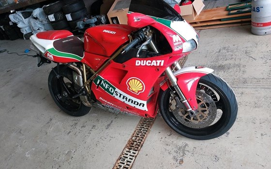 Gebrauchtmotorrad Ducati 748 - Bild 6