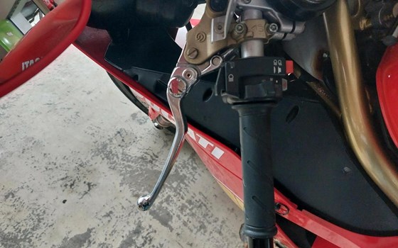 Gebrauchtmotorrad Ducati 748 - Bild 7