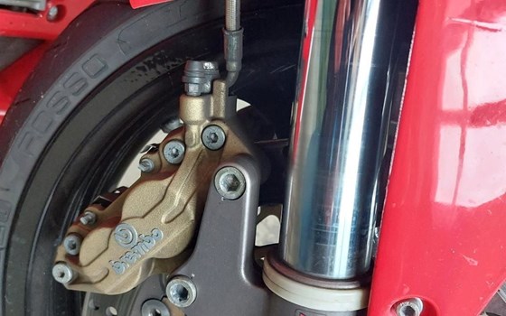 Gebrauchtmotorrad Ducati 748 - Bild 9