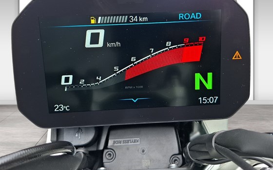 Gebrauchtmotorrad BMW R 1300 R - Bild 9