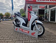 Honda SH350i