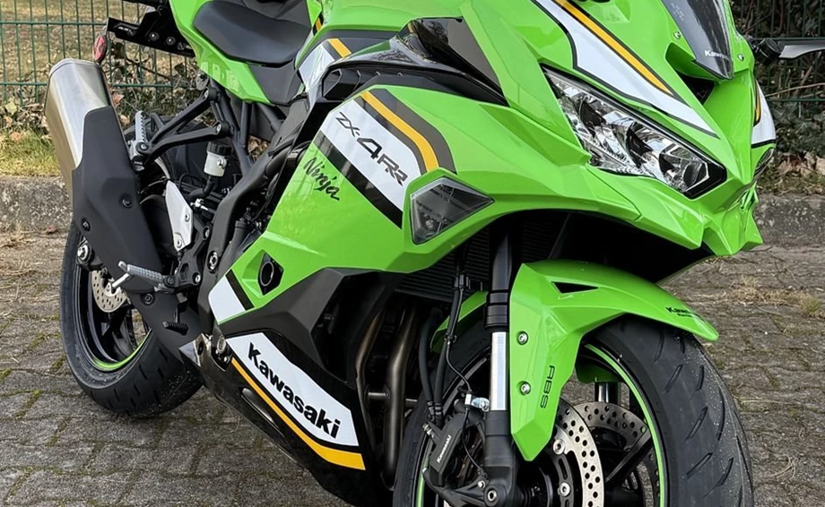Angebot Kawasaki Ninja ZX-4RR Bild 2: Angebot Kawasaki Ninja ZX-4RR