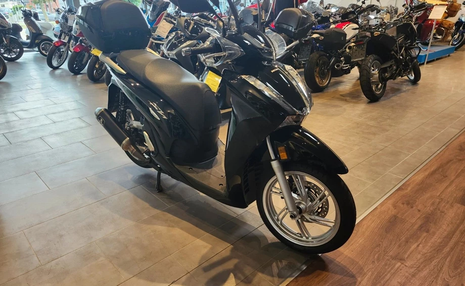 Angebot Honda SH350i Bild 4: Angebot Honda SH350i