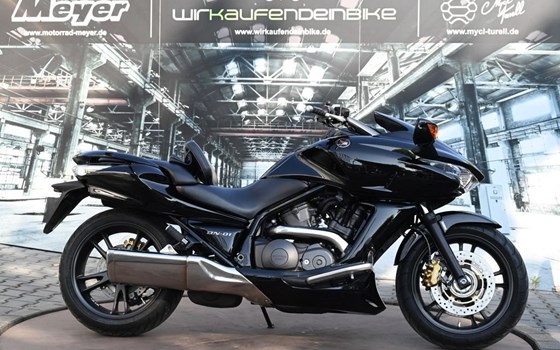Gebrauchtmotorrad Honda DN-01 - Bild 1
