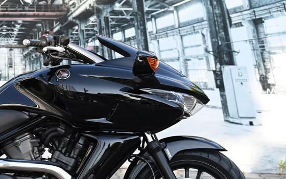 Gebrauchtmotorrad Honda DN-01 - Bild 2