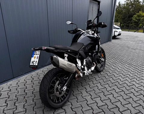 zum Vergrössern bitte anklicken!