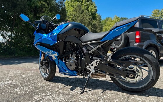 Gebrauchtmotorrad Suzuki GSX-8R - Bild 6