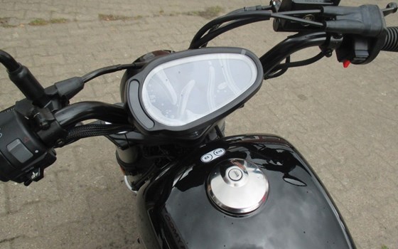 Neufahrzeug Hyosung GV 125i S Aquila EVO ABS - Bild 9