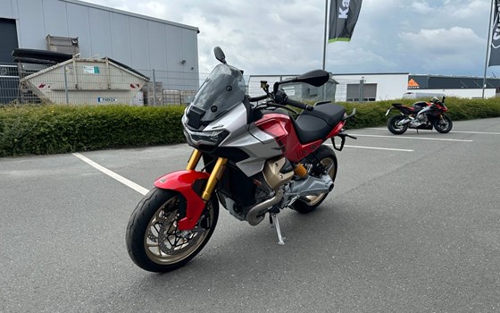 Neufahrzeug Moto Guzzi V100 Mandello S - Bild 3