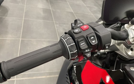 Neufahrzeug BMW R 1300 R - Bild 7