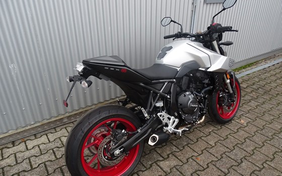 Neufahrzeug Suzuki GSX-8S - Bild 4
