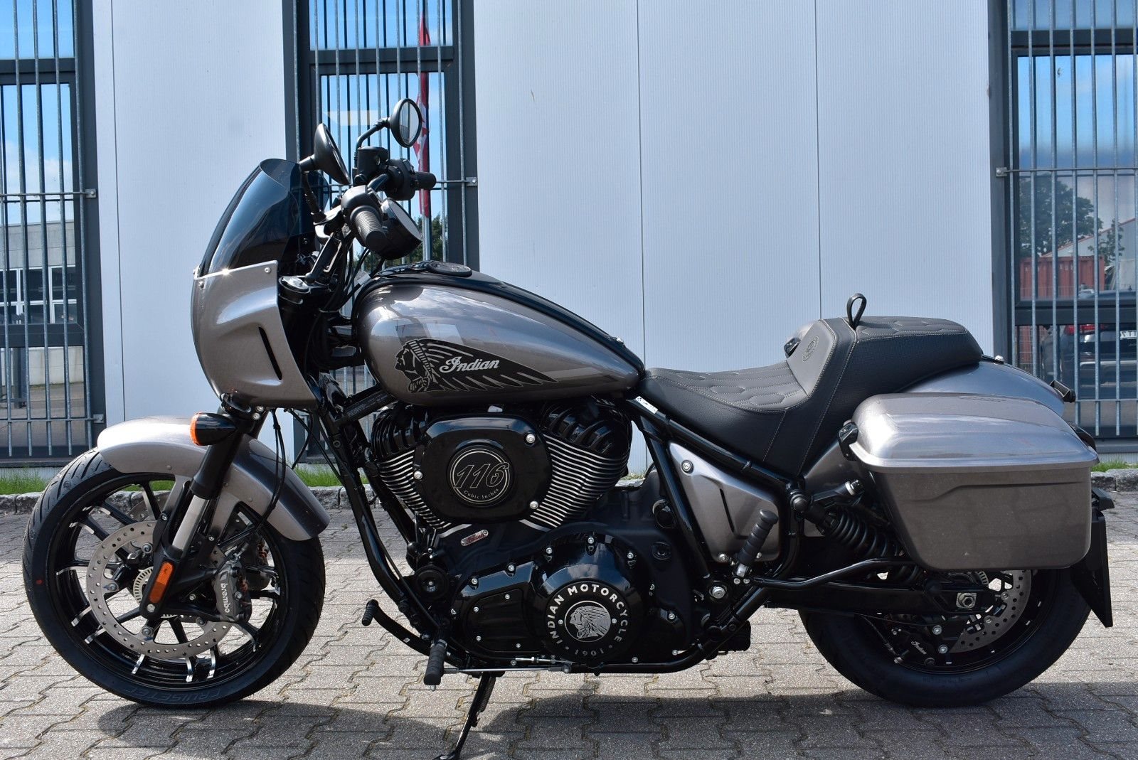 Indian Sport Chief RT