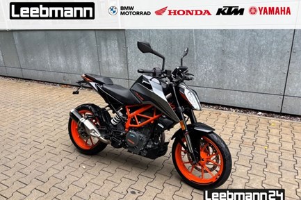 KTM 390 Duke