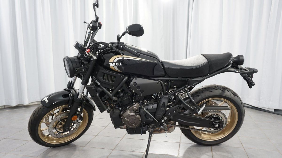 Yamaha XSR700 ABS