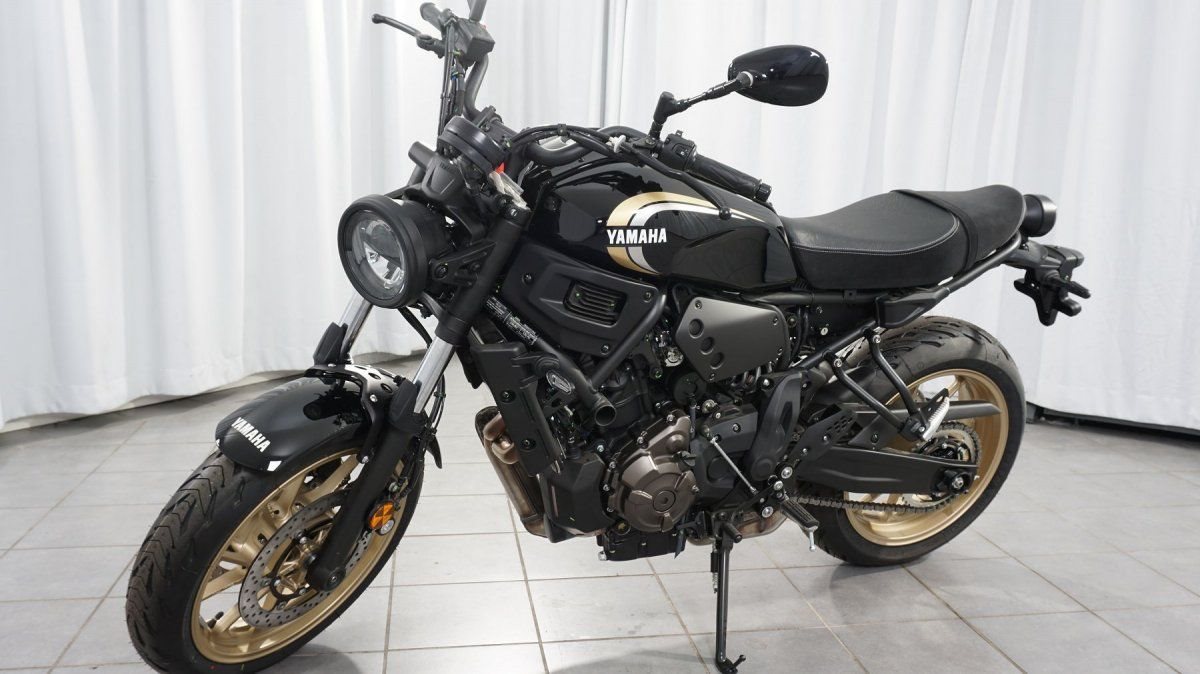 Yamaha XSR700 ABS