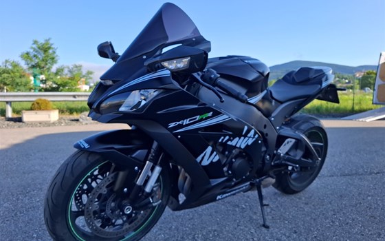 Gebrauchtmotorrad Kawasaki Ninja ZX-10RR - Bild 9 Gebrauchtmotorrad Kawasaki Ninja ZX-10RR - Bild 9