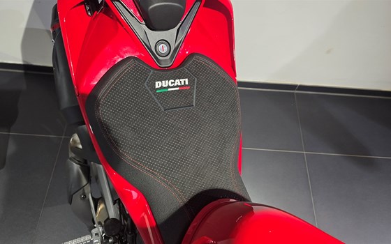 Neufahrzeug Ducati Panigale V2 S - Bild 4