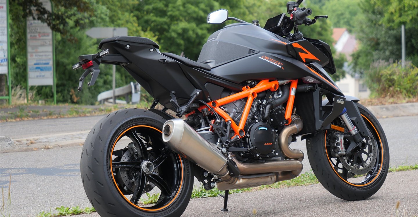 Angebot KTM 1390 Super Duke R EVO