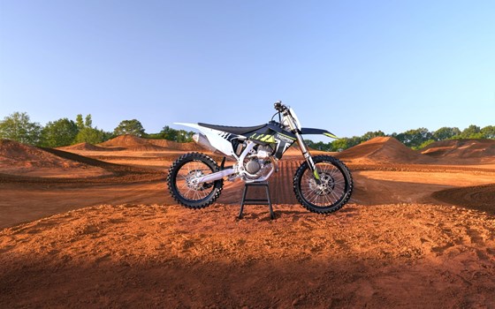 Neufahrzeug Triumph TF 250-X - Bild 8