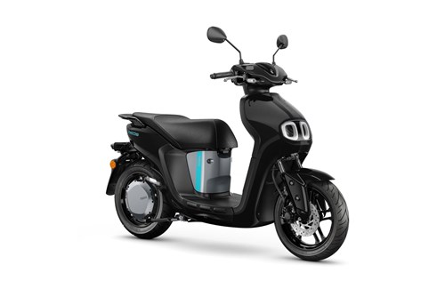 Neumotorrad Yamaha NEO's Dual Battery
