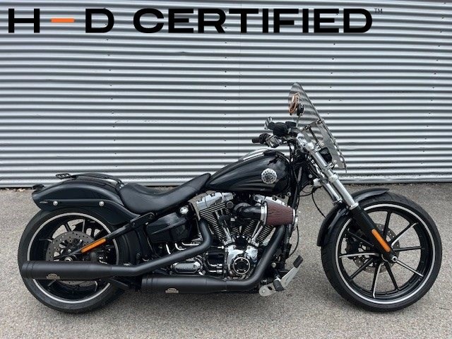 Harley-Davidson Softail Breakout FXSB (Vivid Black) - Bild 1