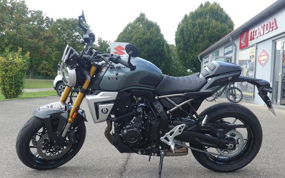 Neufahrzeug Suzuki GSX-8T - Bild 5